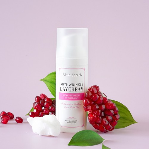 Day Cream with Pomegranate SPF 20